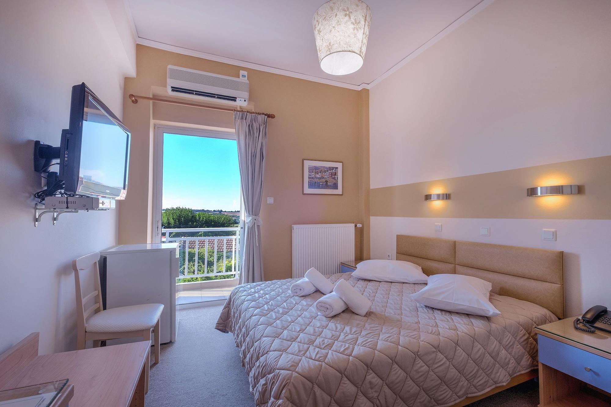 Hotel Taxiarhis Loutrá Killínis Exteriör bild